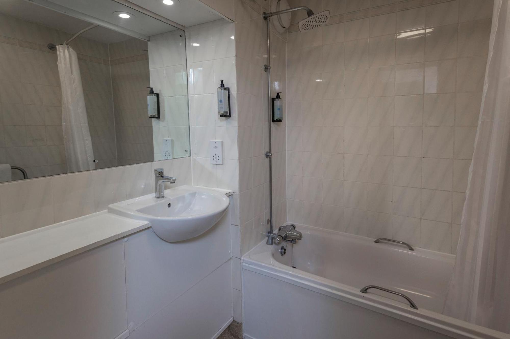 Casa Mere Manchester Airport, Knutsford, Sure Collection By Best Western Eksteriør bilde